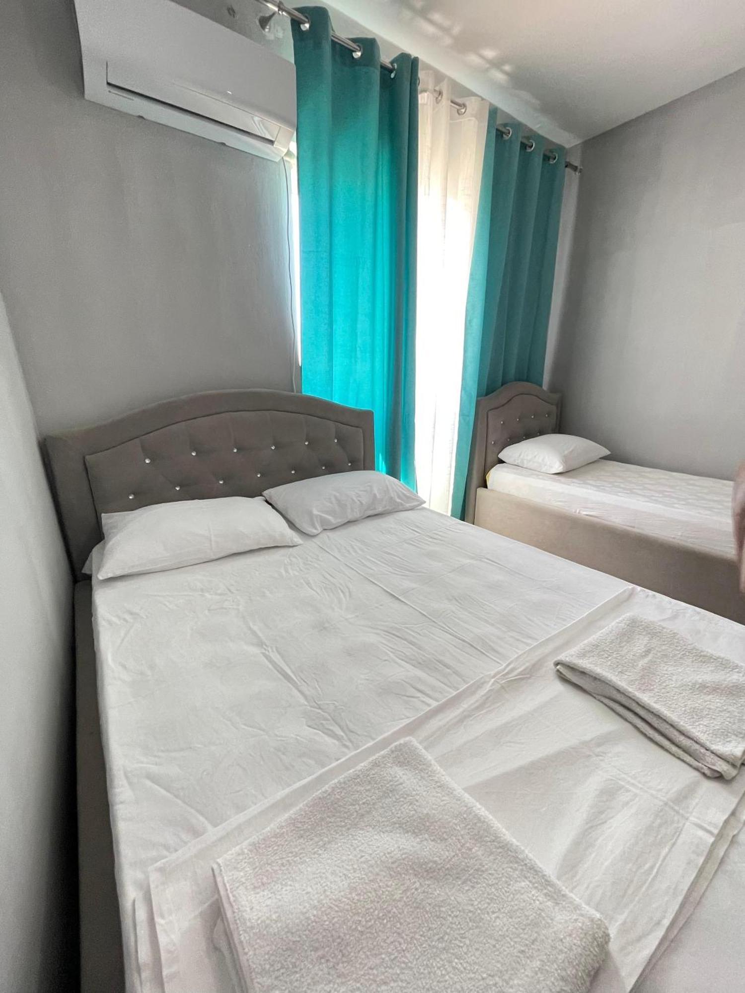 Hotel Gjika Sarande Bagian luar foto