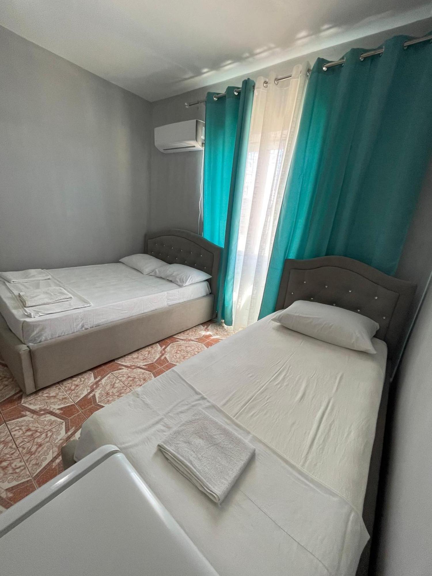 Hotel Gjika Sarande Bagian luar foto