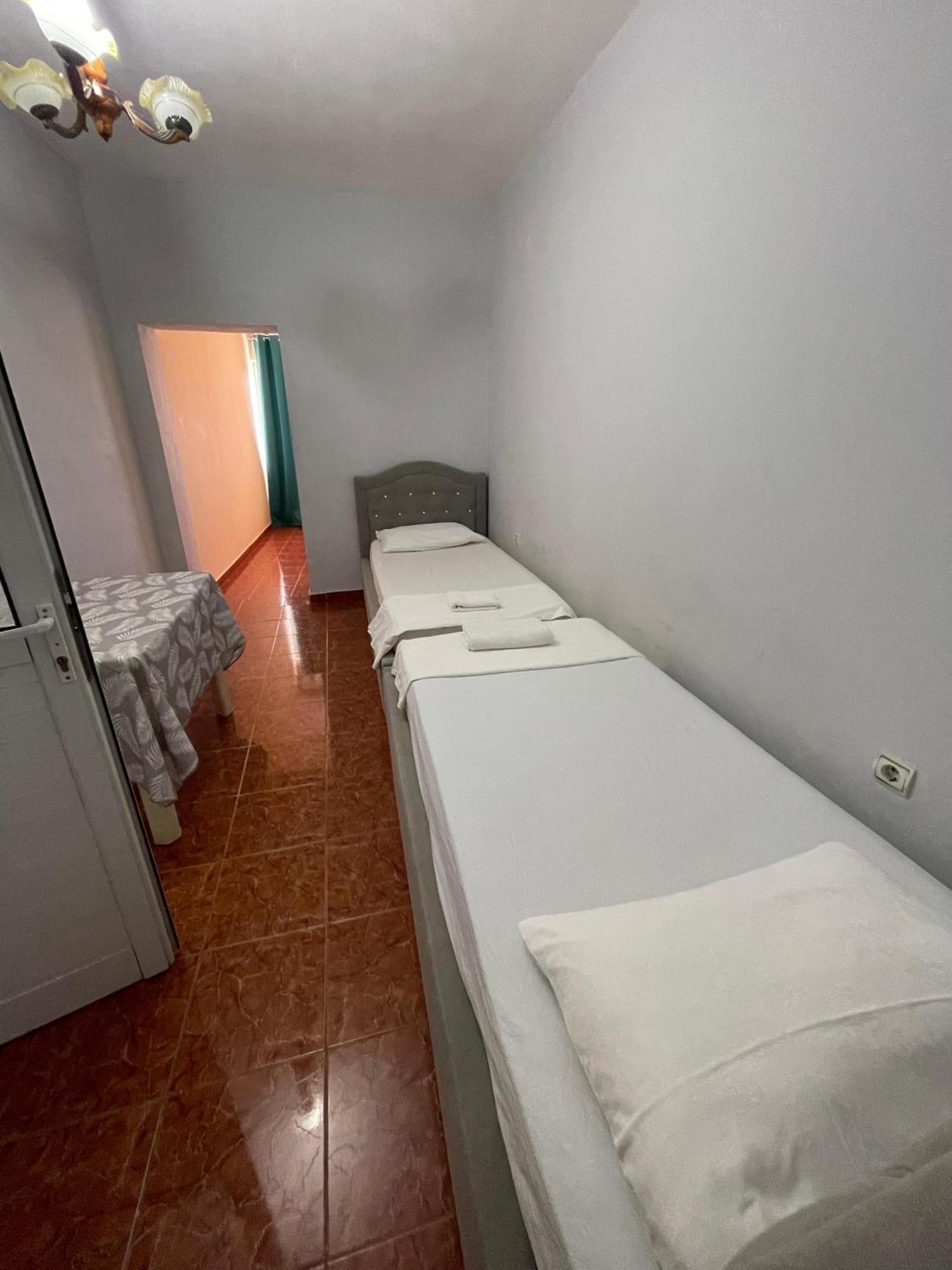 Hotel Gjika Sarande Bagian luar foto