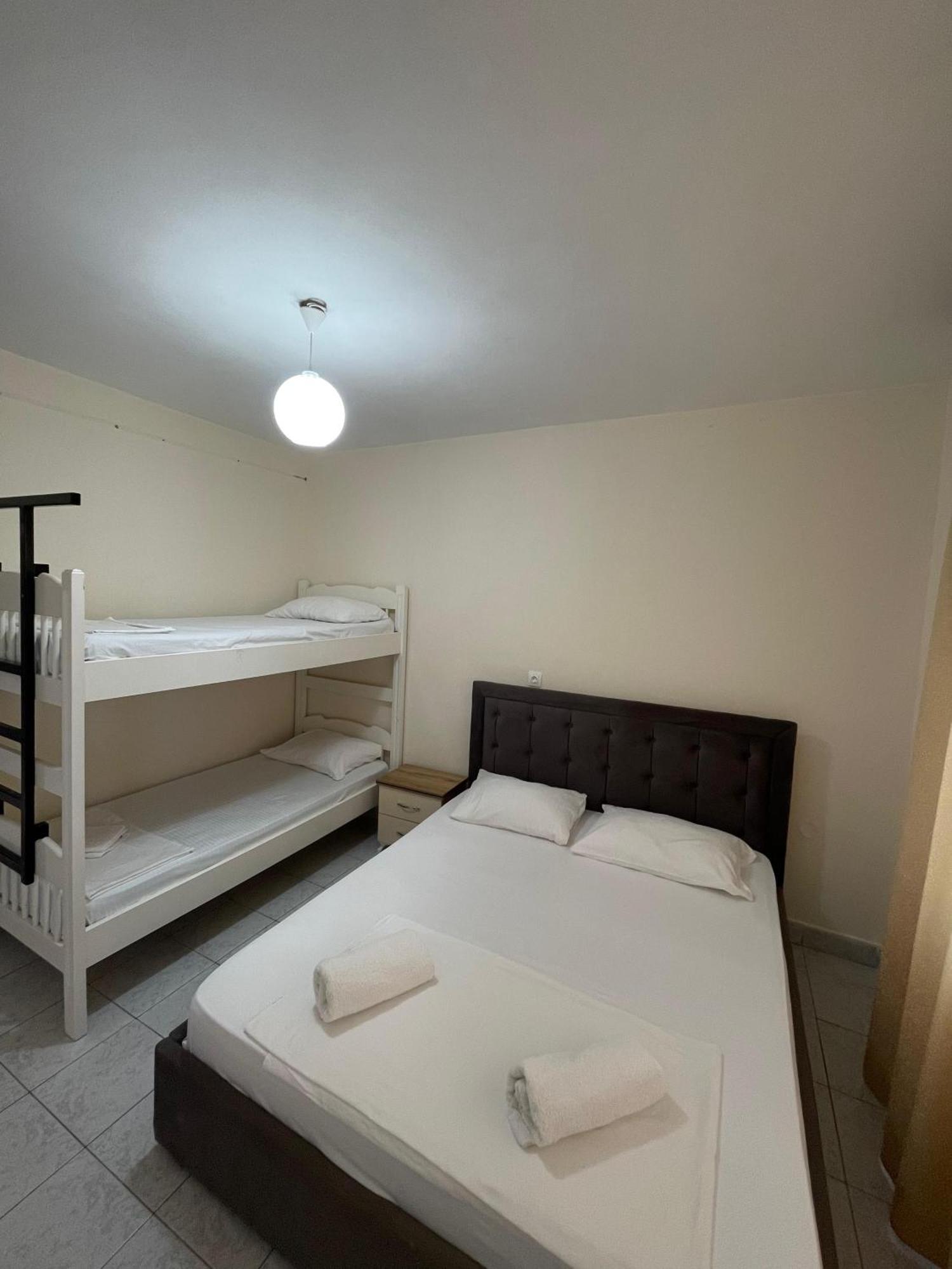 Hotel Gjika Sarande Bagian luar foto